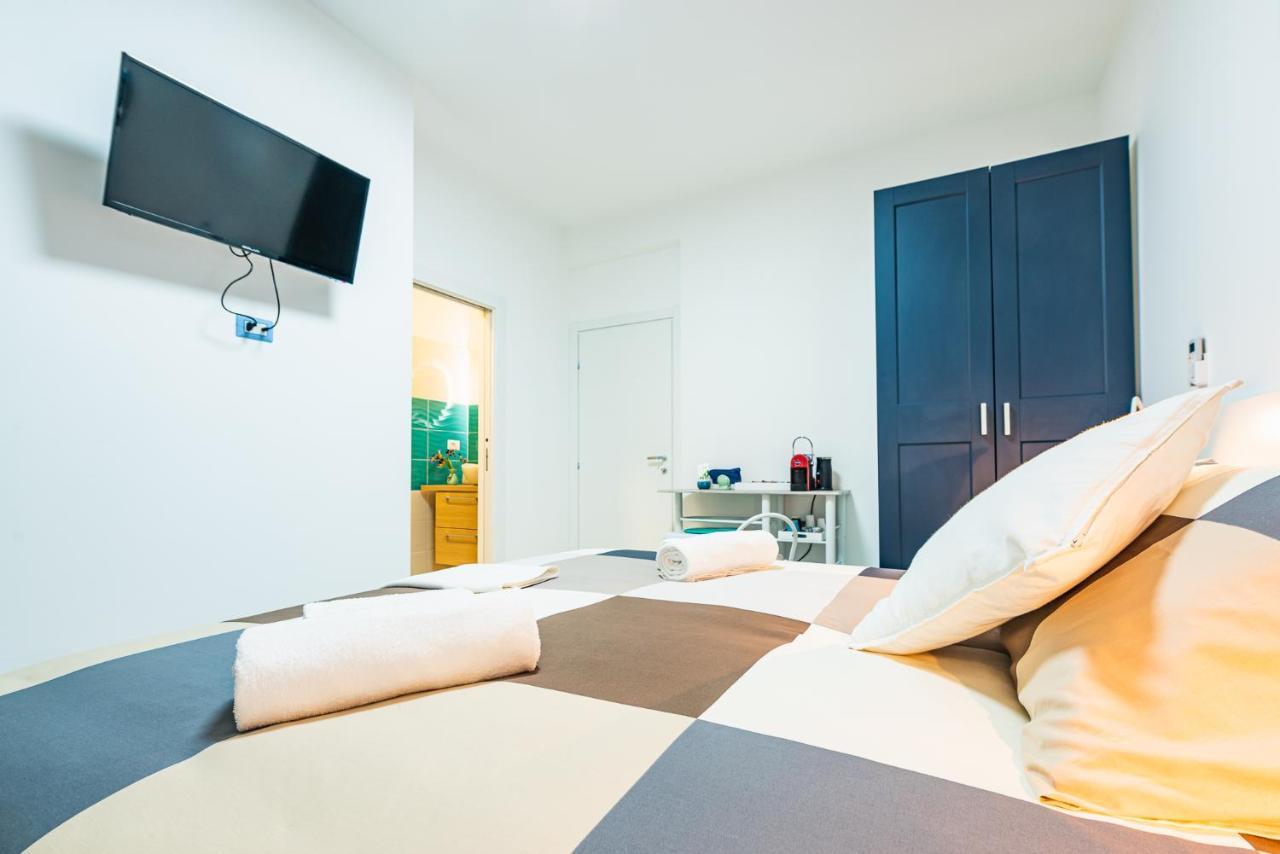 Bed & Breakfast L'approdo Via Ancona *
